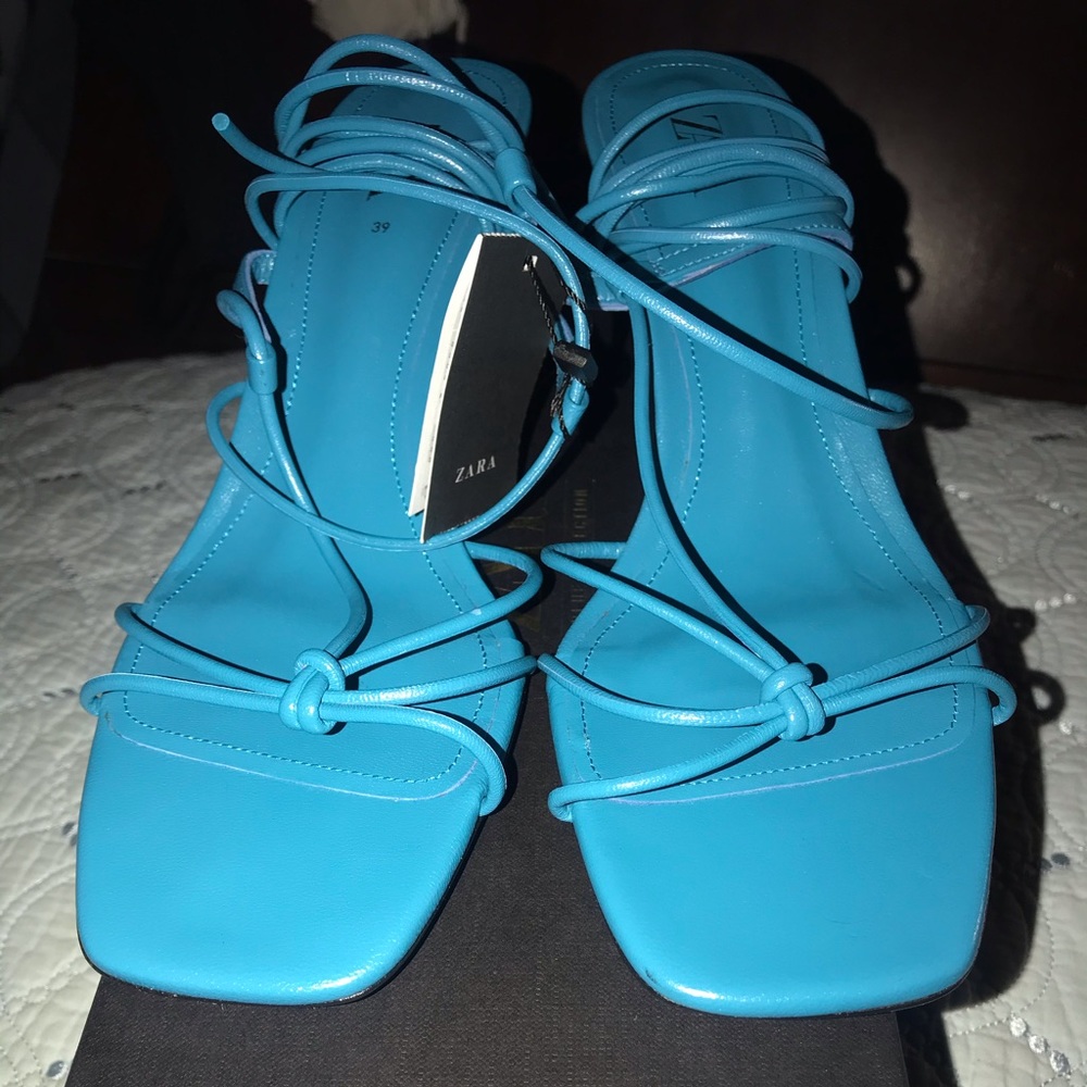 Ankle wrap Zara collection sandal